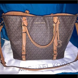 Michael Kors tote